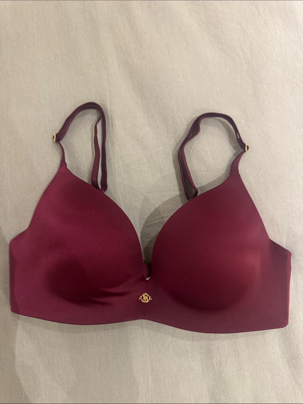 Victoria's Secret “So Obsessed Smooth Wireless Push-up Bra” in Wine